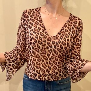 Forever 21 Contemporary blouse size M
